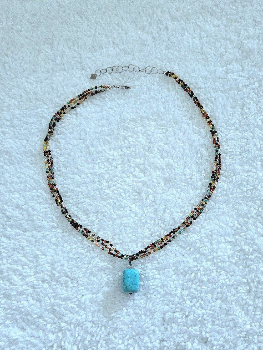 Triple3️⃣ Strand Glass🪟 Bead Necklace with Turquouise🩵 Pendant - Picture 7 of 16
